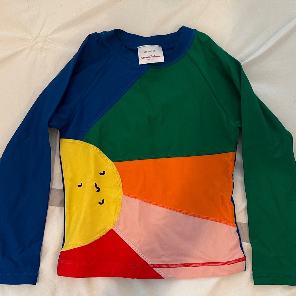 Hanna Andersson rash guard US size 5 ☀️🌈